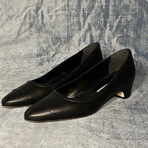 MANOLO BLAHNIK Lusilapla leather block-heel pumps NWOT